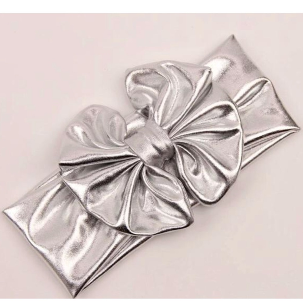Metallic bowknot headband